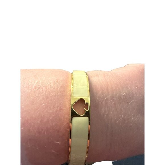Kate Spade hole punch enamel bracelet Pre-owned - Picture 4 of 4